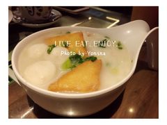 鱼蛋河粉-翠华餐厅
