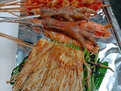 -云晓光头烧烤吧(德平路店)