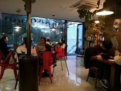大堂-CHICKEN NOW韩式炸鸡&啤酒