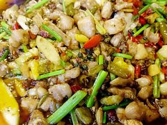 特色尖椒兔-江湖黑大兔(杨家坪店)