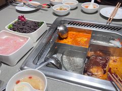 -海底捞火锅(让胡路万达店)