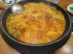 -喇喇排骨火锅·传统韩式脊骨汤(望京西园总店)