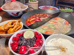 -萍姐火锅·公路夜市(武汉首店)