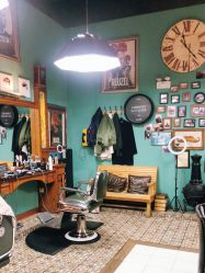 -小戈男士复古理发馆barber shop