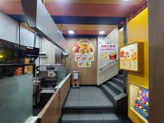 -麦当劳(中山八路店)