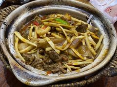 香菌宽粉炖牛腩-关中品道