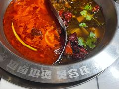 -喜悦小串丹东小黄牛海鲜烧烤大排档(民主广场店)