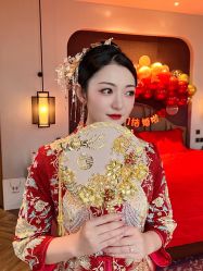 -莫小姐婚纱