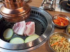 -香猪坊韩国烤肉专属门店(魏公村店)