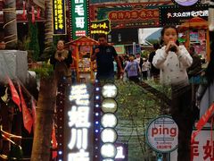 -三亚火车头万人海鲜广场