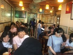 等位区-玫瑰甜品(文明路店)