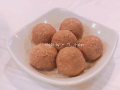 芝士包心牛丸-鲜入围煮花胶鸡海鲜火锅