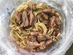 -阿阳牛腩腌面店