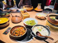 -吃饭皇帝大土家民族菜(正大广场店)