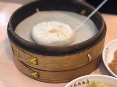 吸管蟹黄包-蒋家桥饺面店(东关街店)