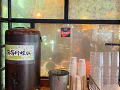 -弄堂里· 江南名肴(西湖龙井路店)
