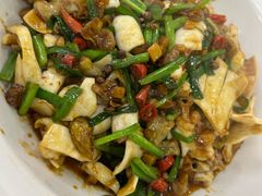 -椒香川流不息川菜馆(二七北路店)