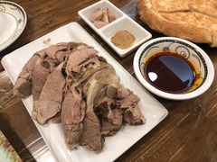 -清真·玛丽亚新疆菜主题餐厅(浙江中路店)