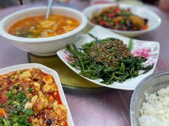 -洪霞餐馆