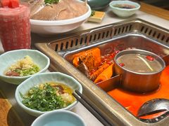 -巴渝瓦肆重庆鲜火锅(宝龙环湖店)