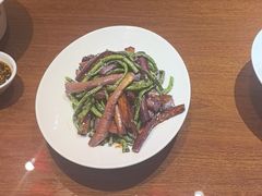 -乔家小院•非遗驴肉•本地小海鲜(滨河路店)