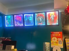 -荒岛实景沉浸密室(江汉路1店)