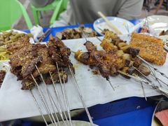 -立三风味烧烤