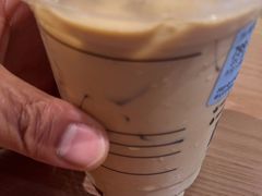 拿铁-瑞幸咖啡(新世界中心店)