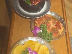 -明洞阿姨·韩式酱蟹烤肉·创意料理(三元桥店)