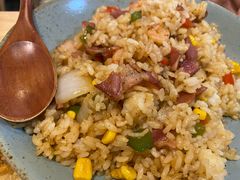 培根鲜露虾仁炒饭-红小满休闲餐厅(十全街店)