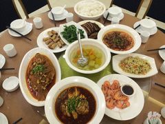 -顺峰渔港中国人的餐厅