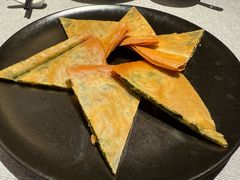 韭菜鲜虾饼-潮府馆·非遗潮州菜·港式点心(世纪公园店)