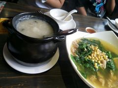 -山顶沙河粉-粤菜馆(凯旋店)