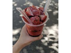 -十二中草莓冰·红豆沙冰屋(十二中店)