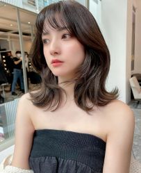 -变画·发型STUDIO