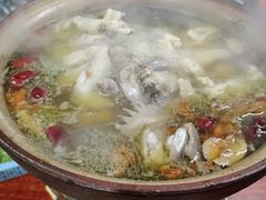 -威邵鸡煲(西华路总店)