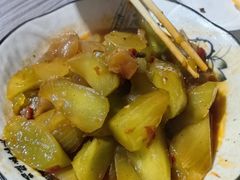 莴苣烧牛筋-大隐隐于市私房菜(保和小区店)