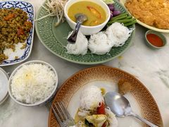 -Kub Kao Kub Pla (Terminal21)