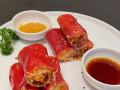 红米脆皮鲜虾肠-蝴蝶里·粤菜·点心(滨江龙湖店)
