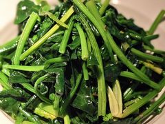 -纳鲁孜·新疆特色餐厅(上海悦荟广场店)