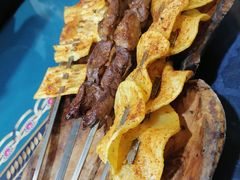 -乡村馕坑肉·烧烤·新疆菜·本地人更爱吃(阿勒泰首店)