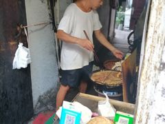 -仓桥直街臭豆腐