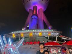 -东方明珠·空中旋转餐厅