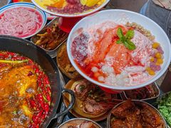 -四小区火锅·巷子里的重庆火锅(花照壁店)