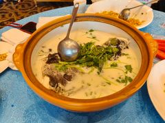 浓汤鱼头-老淳安—伴山伴湖(千岛湖开元度假村店)