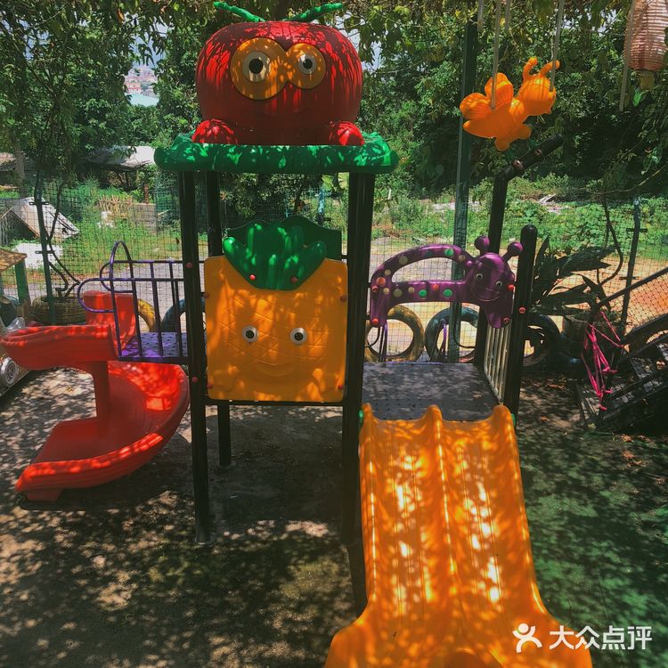 藏在山里的奇妙农庄