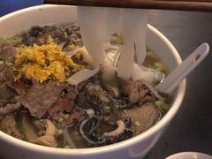 -潮镇老尾牛杂(环城西路店)