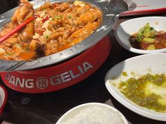 -胖哥俩肉蟹煲(华贸店)
