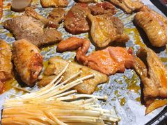 -么肆烤肉(汉街形象店)