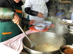 -苏生鸭血粉丝(鹿鸣路店)